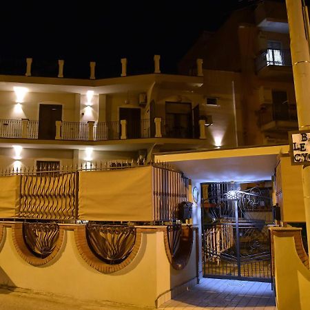 B&B Le Cycas Castellammare di Stabia Exterior photo